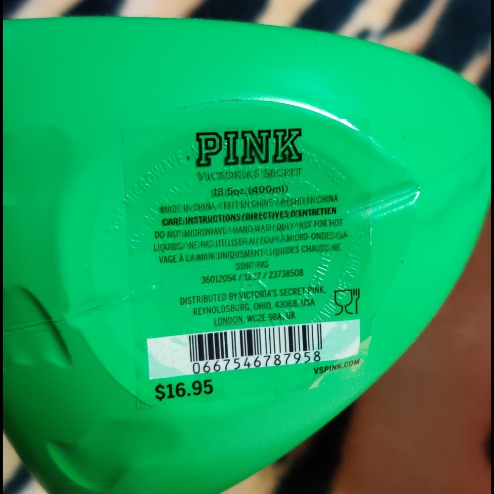 Pink water bottle - Picture 2 of 2